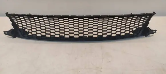 Lexus IS III XE30 Front bumper upper radiator grill 5311353060
