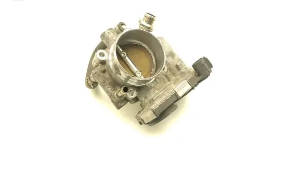 Opel Astra J Electric throttle body valve 55561495 0280750245