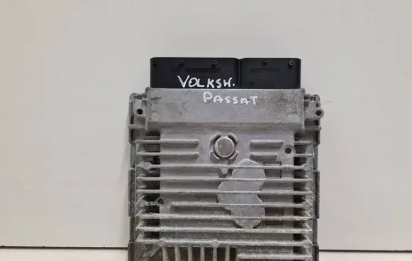 Volkswagen PASSAT B6 Engine control unit/module 03L906023GL 5WP42662AA