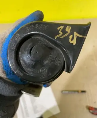 BMW 1 E81 E87 Horn signal