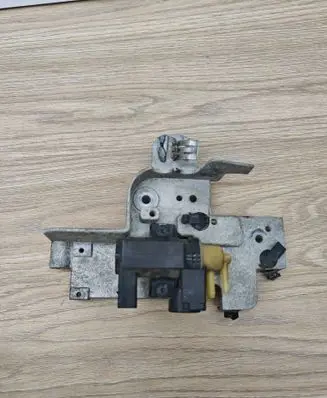 Volvo V60 Turbo solenoid valve 31293964 31293427