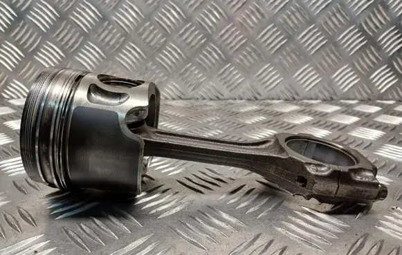Seat Leon (1M) Piston with connecting rod 028H