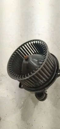 Dodge Durango III Heater fan/blower