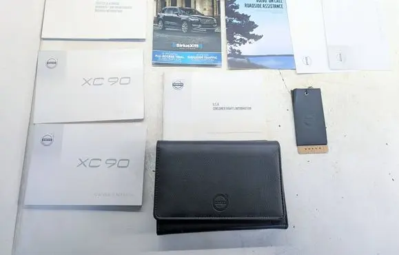 Volvo XC90 Owners service history hand book 