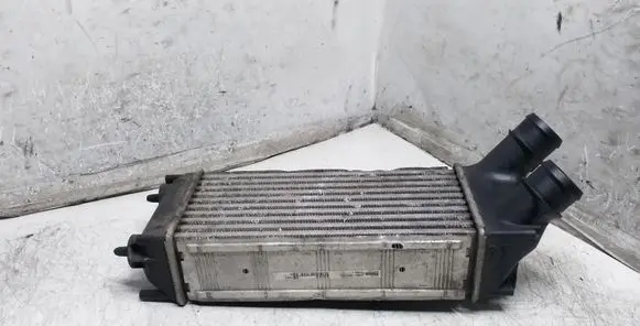 Citroen Berlingo Intercooler radiator M133920G 9682434580 2M152929D22111