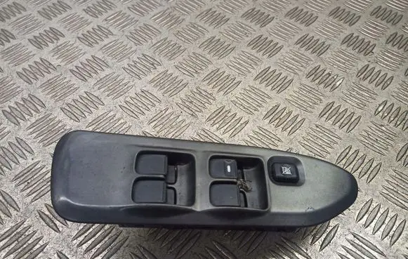 Mitsubishi Lancer Front door window switch trim 8608A098