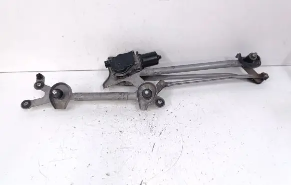 Toyota Prius+ (ZVW40) Front wiper linkage and motor 2829C006