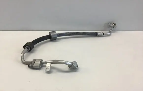 Land Rover Evoque II Air conditioning (A/C) pipe/hose M8D219N601BC
