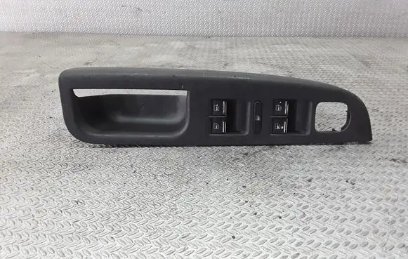 Volkswagen Golf V Electric window control switch 1K4868050B