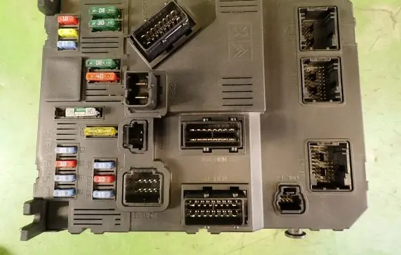Citroen C2 Fuse module