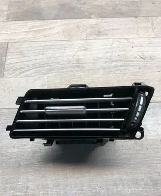 Mercedes-Benz E W212 Dashboard side air vent grill/cover trim A2128300254 06822001