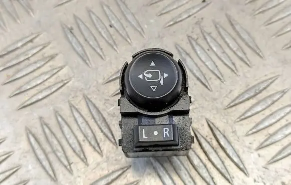 Opel Astra K Wing mirror switch 23301469 17006939
