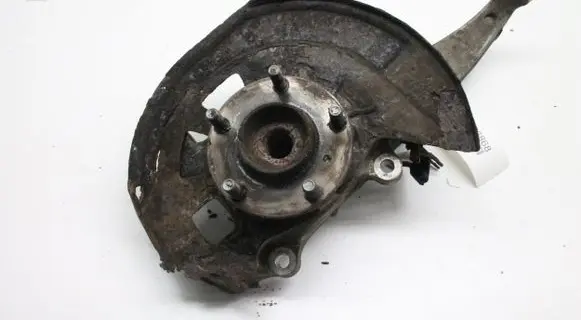 Nissan 370Z Front wheel hub