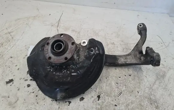 Audi A6 S6 C6 4F Front wheel hub spindle knuckle