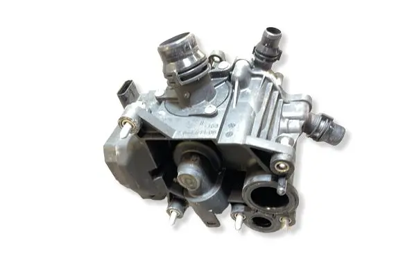BMW 5 G30 G31 G38 Thermostat/thermostat housing 7644811