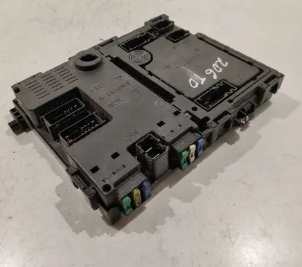 Peugeot 206 Comfort/convenience module 9626460880