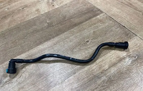 Land Rover Range Rover Sport L494 Engine coolant pipe/hose JPLA8D280A
