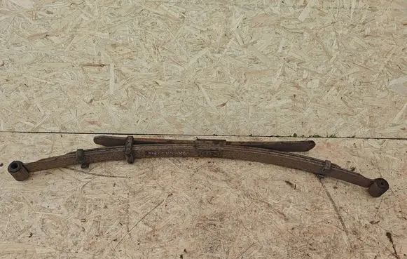 Nissan Navara D40 Rear leaf spring 