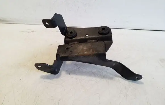 Chevrolet Captiva ABS pump bracket 