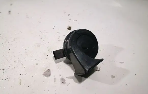 Volkswagen Golf Plus Horn signal E9703881157