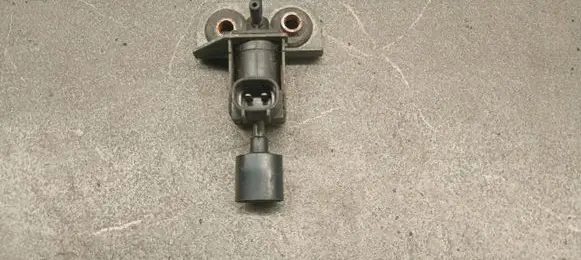 Suzuki Swift II Valve vacuum 