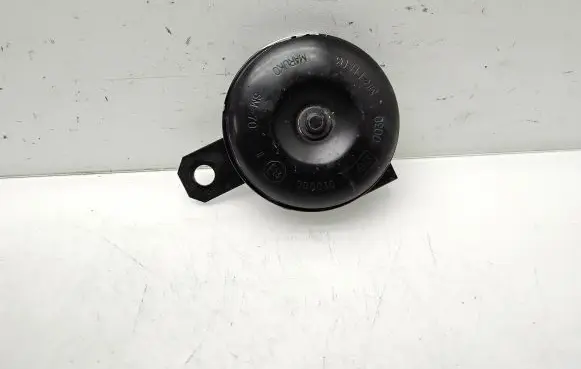 Toyota RAV 4 (XA50) Horn signal 8651020280