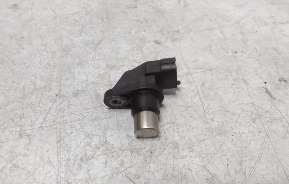 Volvo S60 Crankshaft position sensor 8631533