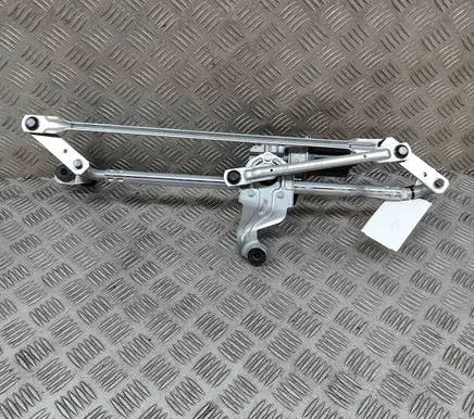 Volkswagen Tiguan Front wiper linkage and motor 5NC955119B 5NC955023B