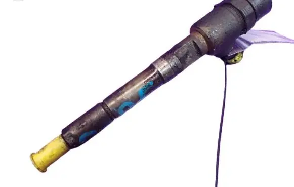 Fiat Panda 141 Fuel injector 0445110351