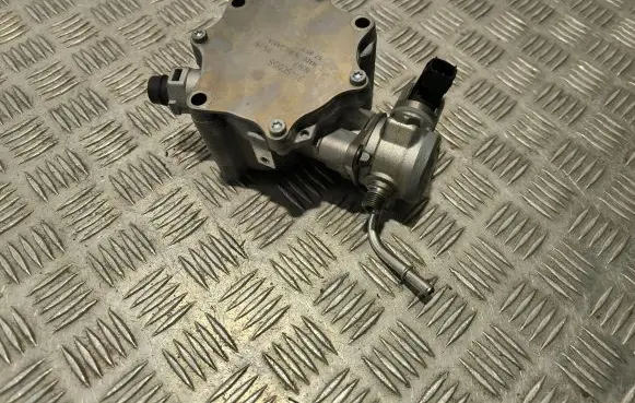 Vacuum pump