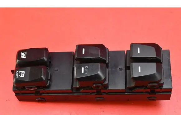 Hyundai ix35 Electric window control switch 935702Y0109P