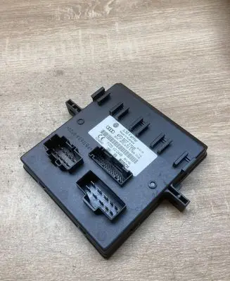 Audi A6 S6 C6 4F Comfort/convenience module 4F0907279B 4F0910279B