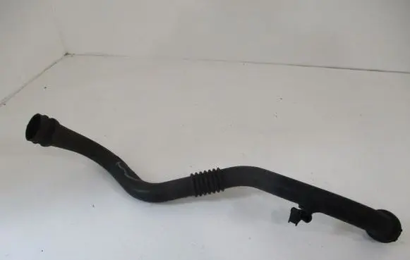 Renault Megane II Engine coolant pipe/hose 8200527670