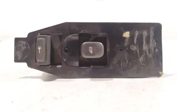 Volvo S60 Electric window control switch 8682950 2043104201