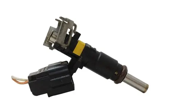 Peugeot 5008 Fuel injector V752817680 R024005932
