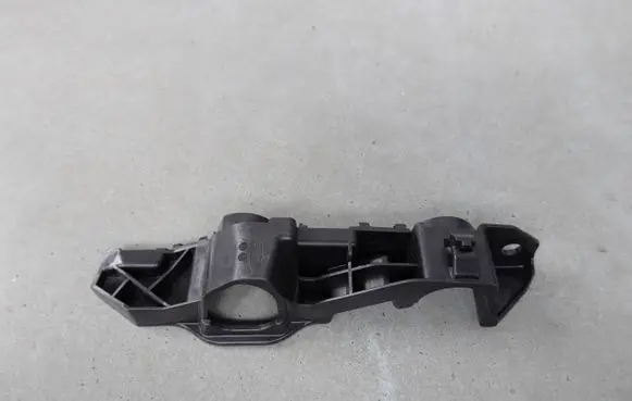 Opel Insignia B Front bumper mounting bracket 39204263 366947856