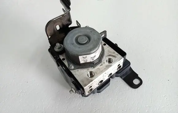 Peugeot 308 ABS Pump 9816071180 87DFDD0611866 9816073880