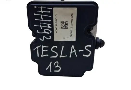Tesla Model S ABS Pump 600636300C 02655956113
