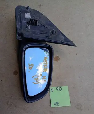 Opel Astra H Front door electric wing mirror 56895656