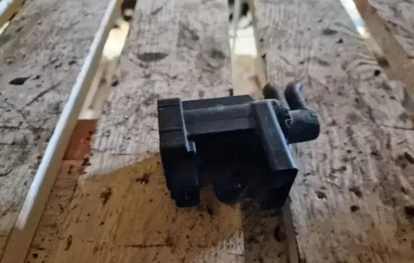 Chevrolet Captiva Turbo solenoid valve