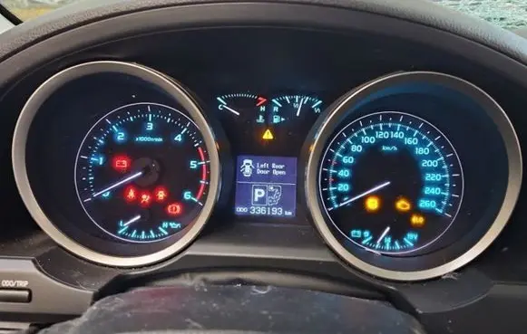 Toyota Land Cruiser (J200) Speedometer (instrument cluster) 83800-60J02 IMPRK1429604