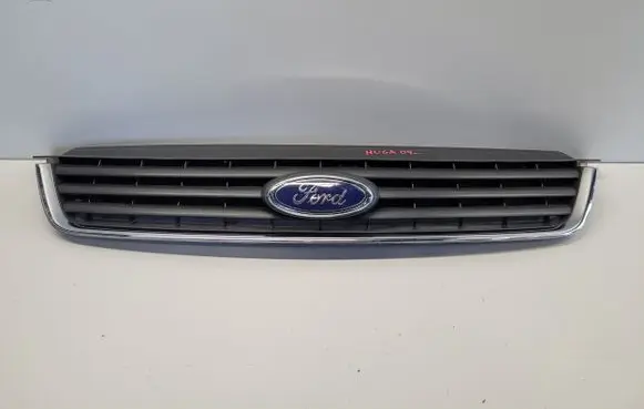 Ford Kuga I Front bumper upper radiator grill 8V41R7081A