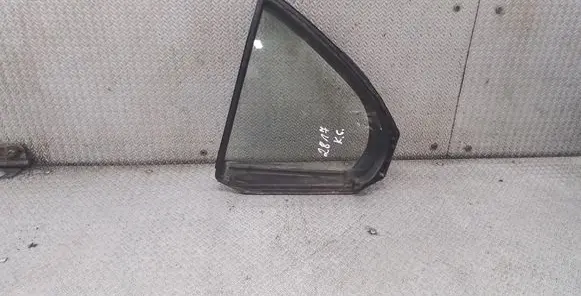 Mitsubishi Lancer VIII Rear vent window glass 