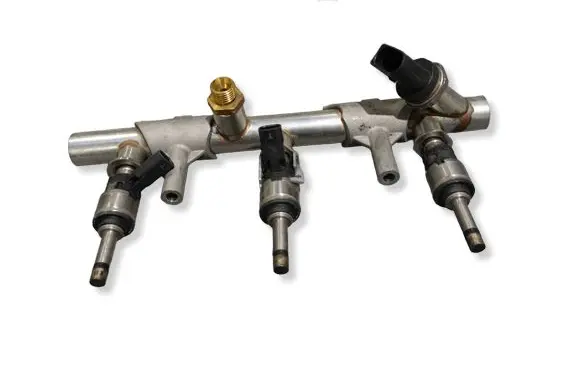 Audi A6 S6 C7 4G Fuel injector 06C906036C 06E130089AA 06J906051F