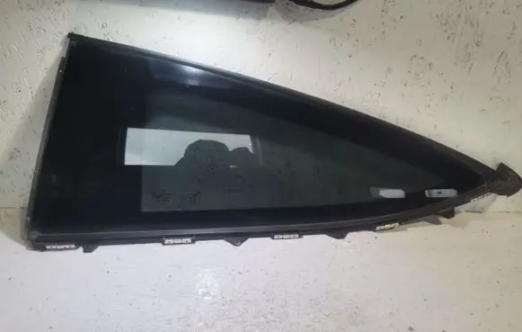 Mercedes-Benz C W205 Rear side window A2056702301