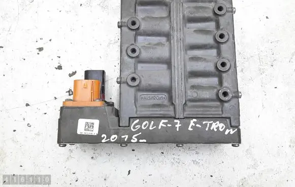 Volkswagen Golf VII Electric engine pre-heating system (optional) 12e963231g