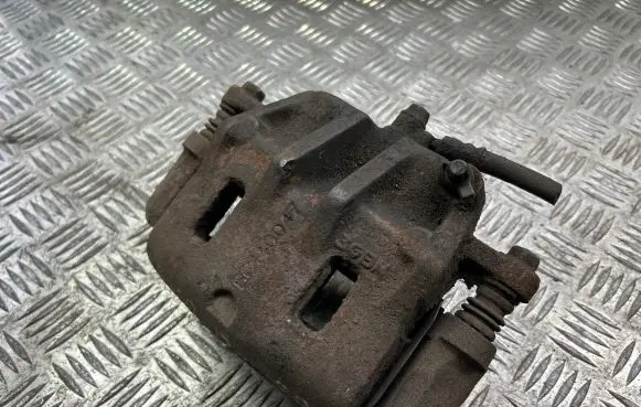 Renault Kangoo II Front brake caliper