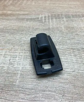 Mercedes-Benz ML W166 Sun visor clip/hook/bracket A16681000129051