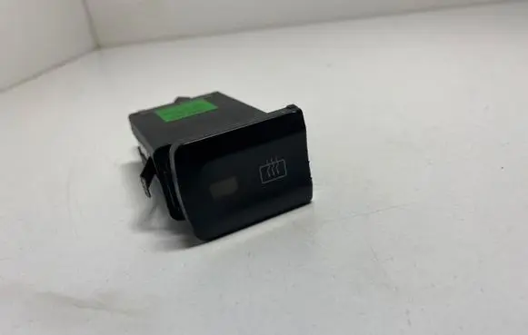 Windscreen/window heater switch