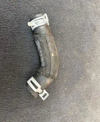 Audi e-tron Electric car engine cooling hoses/pipes 4Ke122157H
